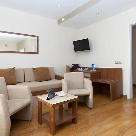 Gran Delfin Hotel 4*