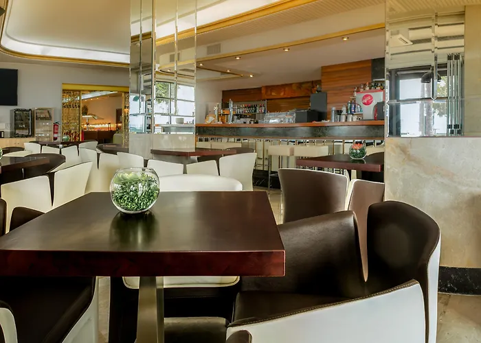 Hotel Gran Delfin