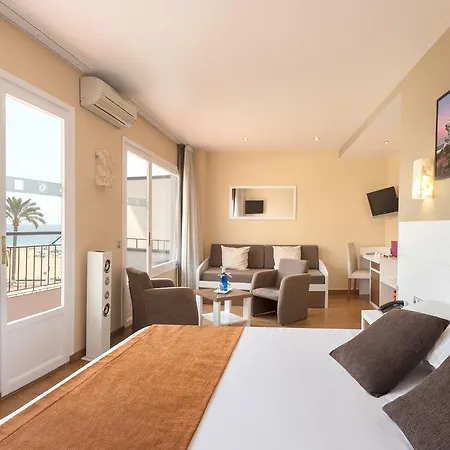 Hotell Gran Delfin 4*